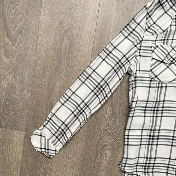 Anthropologie Ash and Ember Button Down Shirt Flannel Plaid White Size Small - Picture 4 of 15